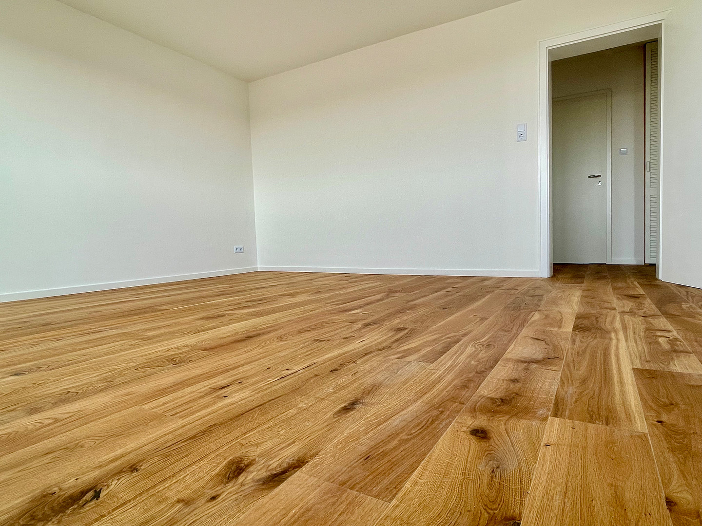 Helle, großzügig geschnittene 3-Zimmer-Wohnung am Klenzepark – Brückenkopf 8, 85051 Ingolstadt – Vorschaubild 9