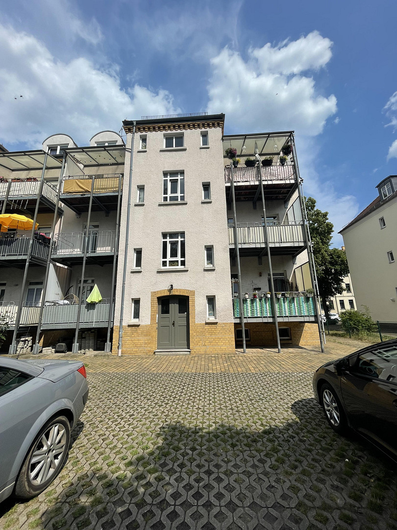 Loftfeeling auf 2 Ebenen, außergewöhliche & lichtdurchflutete Galeriewohnung – Böttgerstr. 5, 4328 Leipzig(Paunsdorf) – Vorschaubild 13