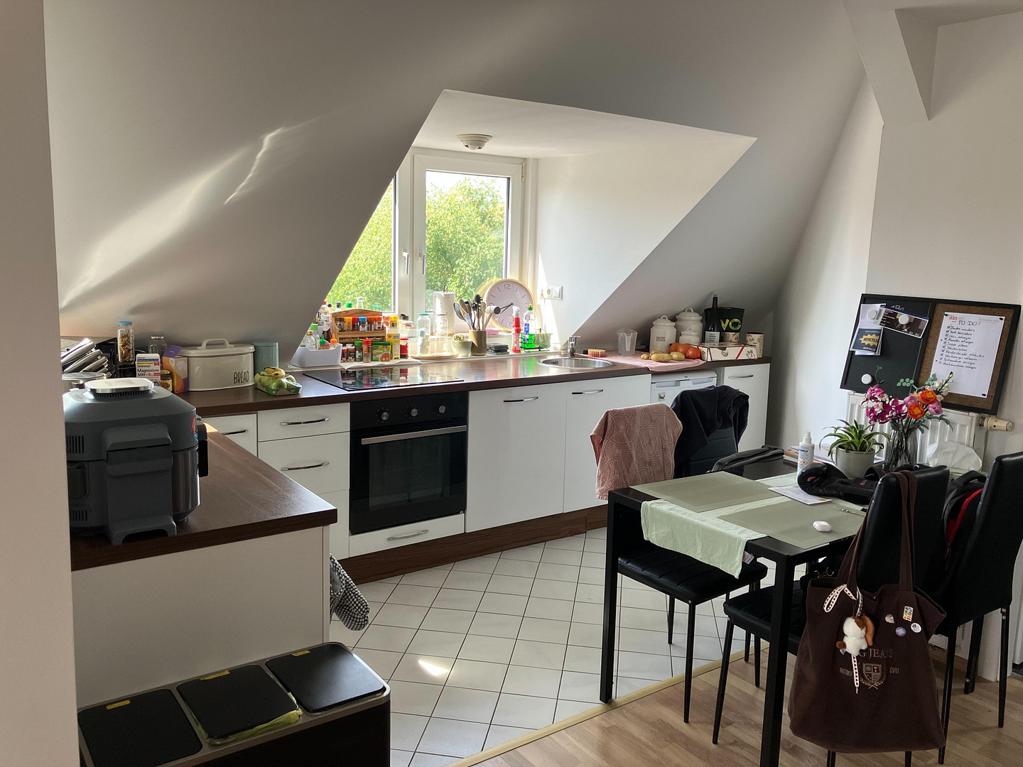 Loftfeeling auf 2 Ebenen, außergewöhliche & lichtdurchflutete Galeriewohnung – Böttgerstr. 5, 4328 Leipzig(Paunsdorf) – Vorschaubild 17