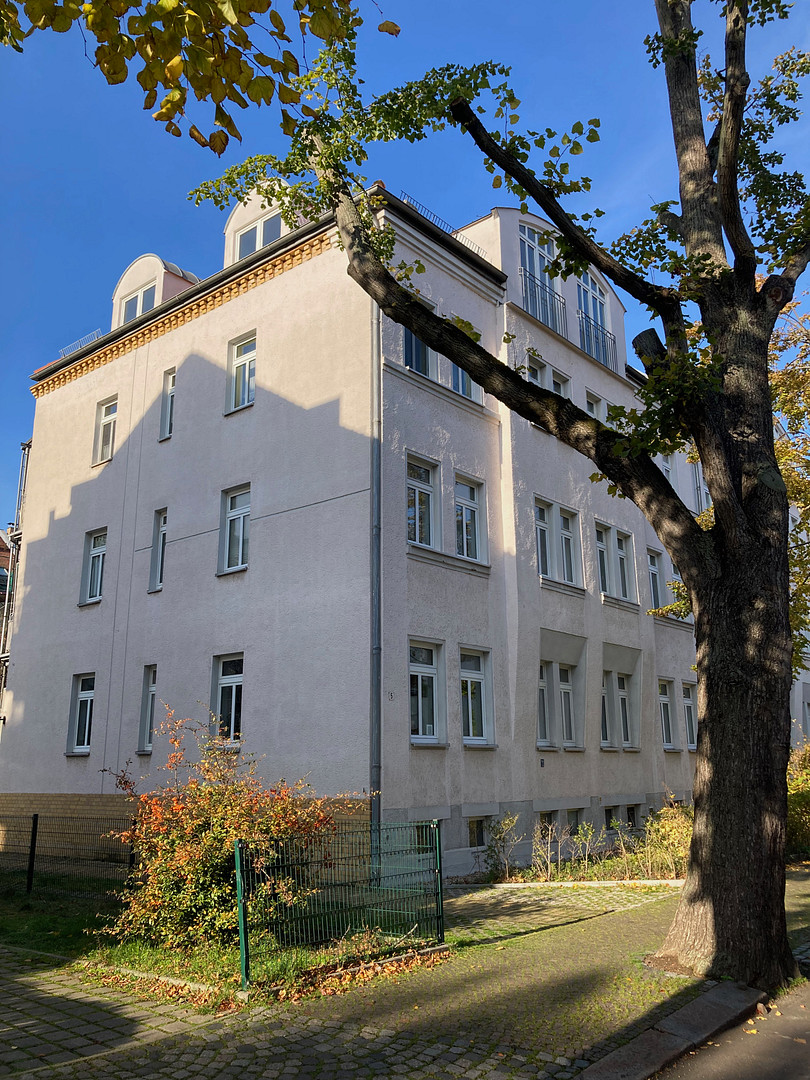 Loftfeeling auf 2 Ebenen, außergewöhliche & lichtdurchflutete Galeriewohnung – Böttgerstr. 5, 4328 Leipzig(Paunsdorf) – Vorschaubild 2