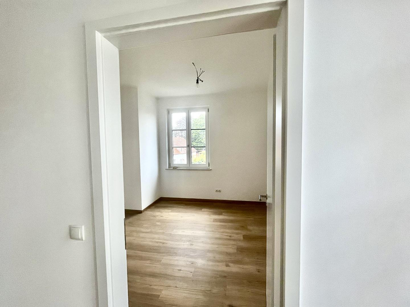Moderne 3-Zimmer-Wohnung in Ismaning – ideal für Paare, Wohngemeinschaften oder Familien – Freisinger Str. 13, 85737 Ismaning – Vorschaubild 4