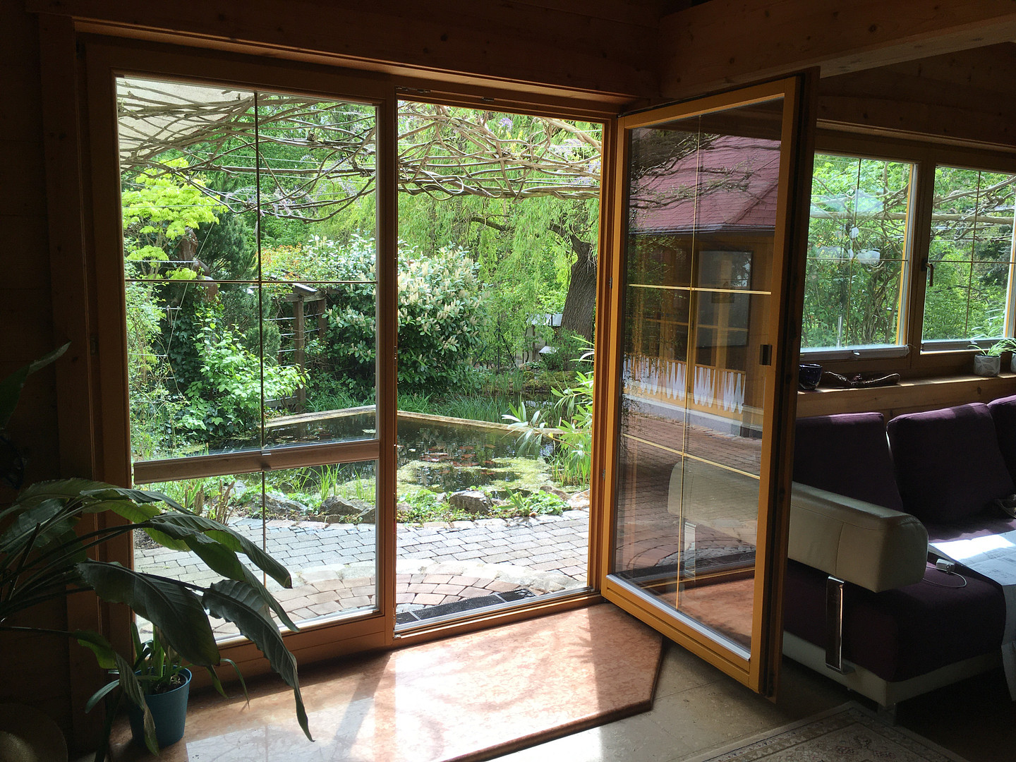 Am Waldrand gelegenes Einfamilienhaus mit ELW und parkähnlichem Garten – Landshut – Vorschaubild 17