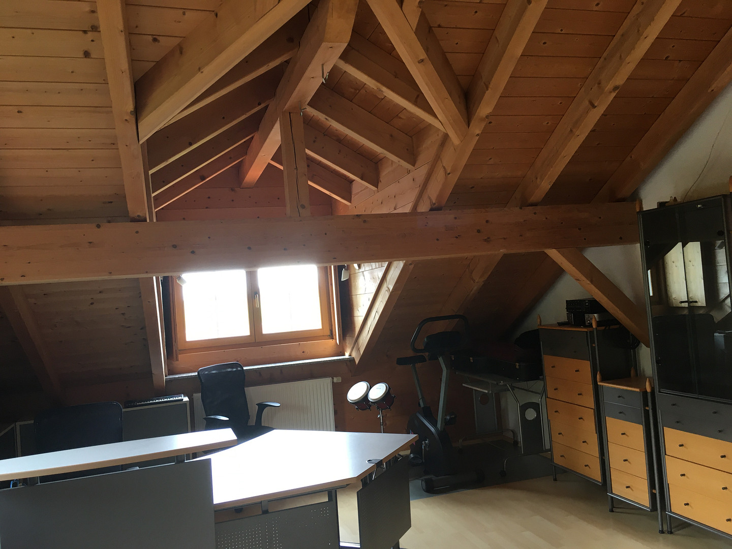 Am Waldrand gelegenes Einfamilienhaus mit ELW und parkähnlichem Garten – Landshut – Vorschaubild 29