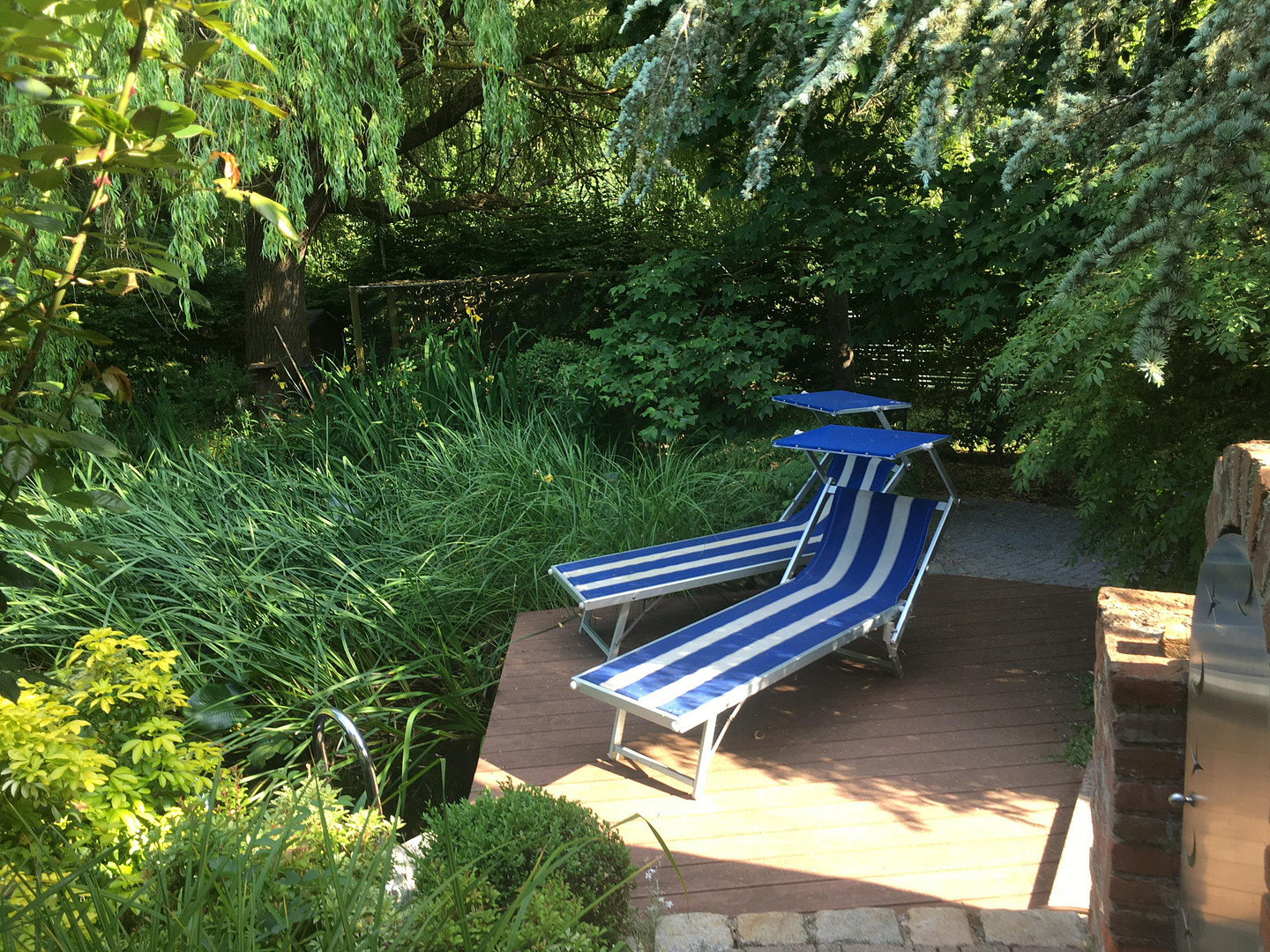 Am Waldrand gelegenes Einfamilienhaus mit ELW und parkähnlichem Garten – Landshut – Vorschaubild 12