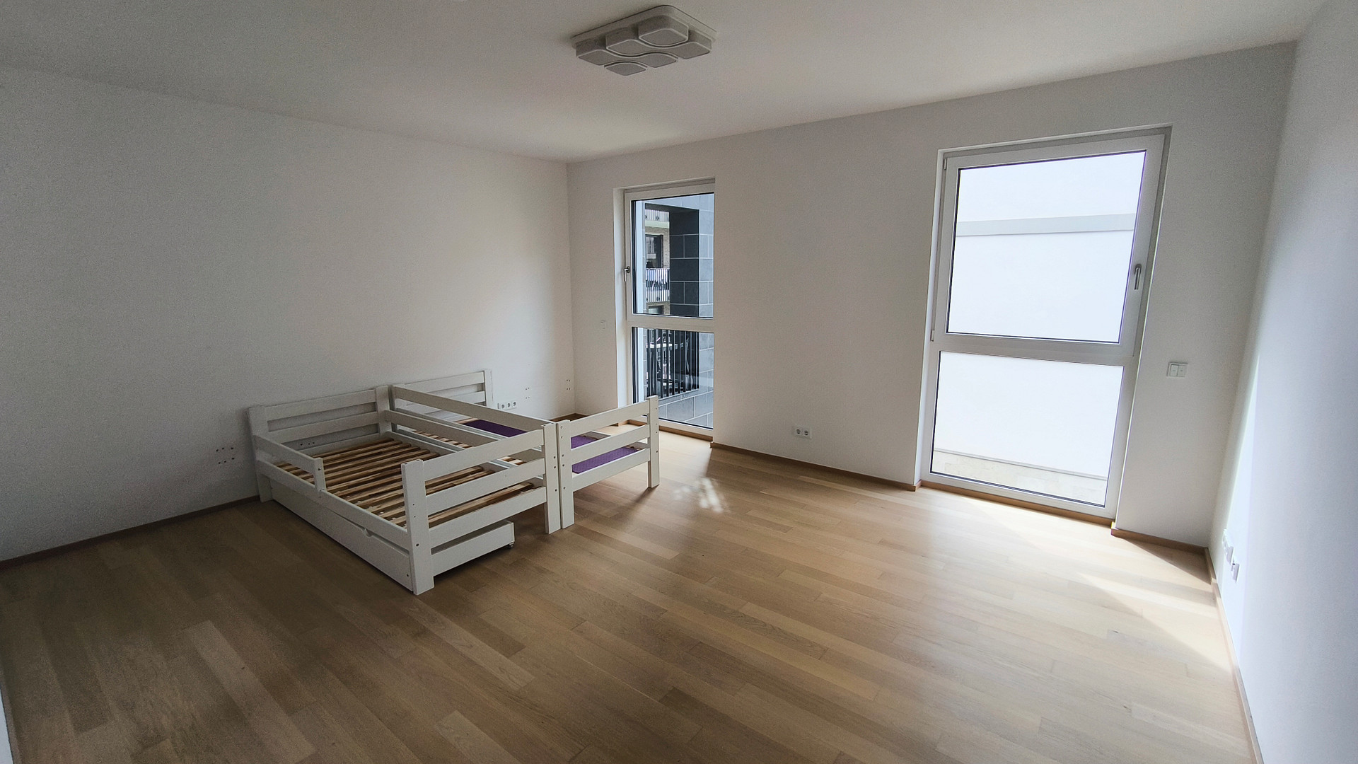 Großzügige 3 Zimmer Wohnung zentral Wiesbaden / 2 Bäder + Tiefgaragenstellplatz / Wilhelms IX – Rheinstr. 11, 65189 Wiesbaden – Vorschaubild 12