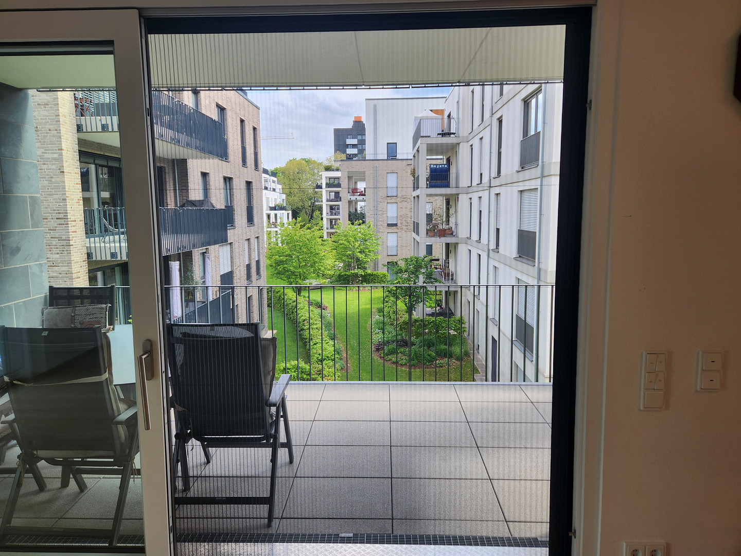 Großzügige 3 Zimmer Wohnung zentral Wiesbaden / 2 Bäder + Tiefgaragenstellplatz / Wilhelms IX – Rheinstr. 11, 65189 Wiesbaden – Vorschaubild 7