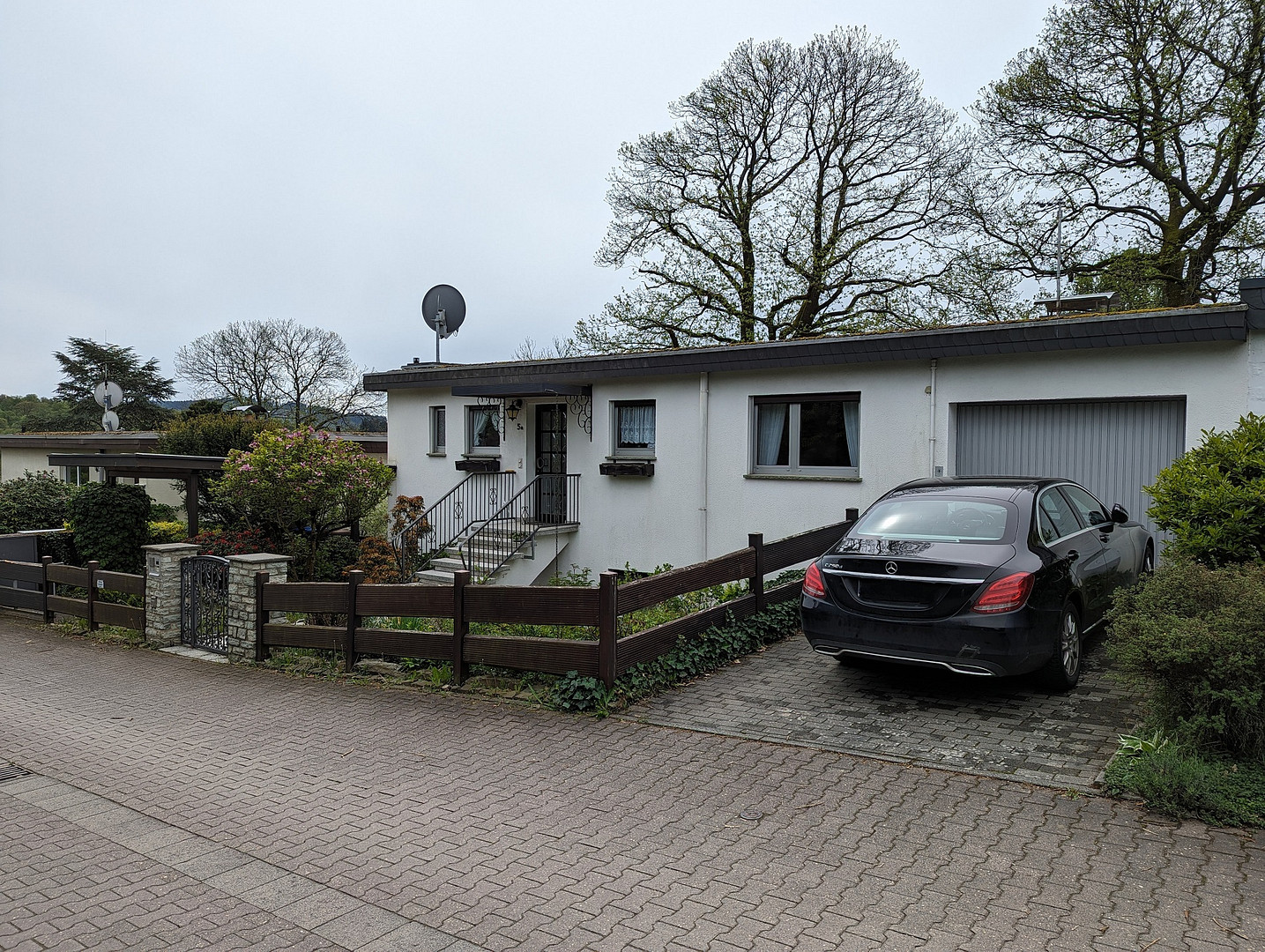 **Ihr neues Zuhause! - Einfamilienhaus mit Einliegerwohnung in ruhiger Lage** – Glashütten-Schloßborn(Schloßborn) – Vorschaubild 11