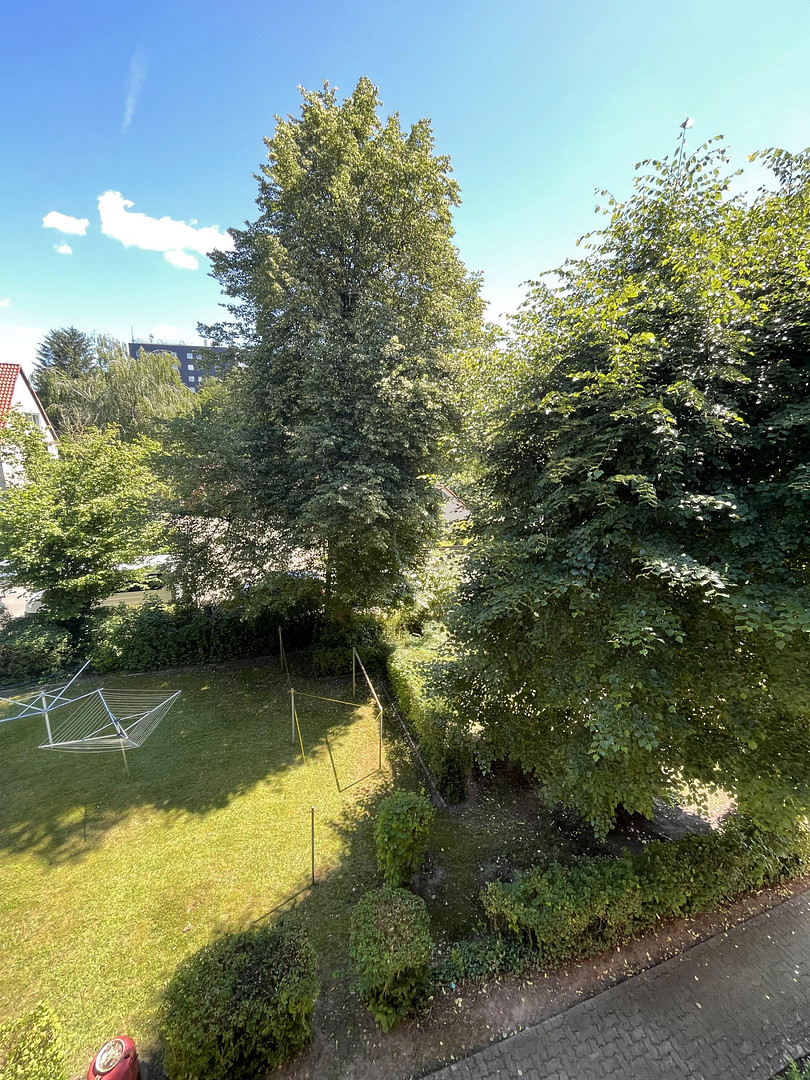 modernes Wohnen im Grünen, EBK, Parkett – Bienroder Weg 57, 38108 Braunschweig(Kralenriede) – Vorschaubild 5