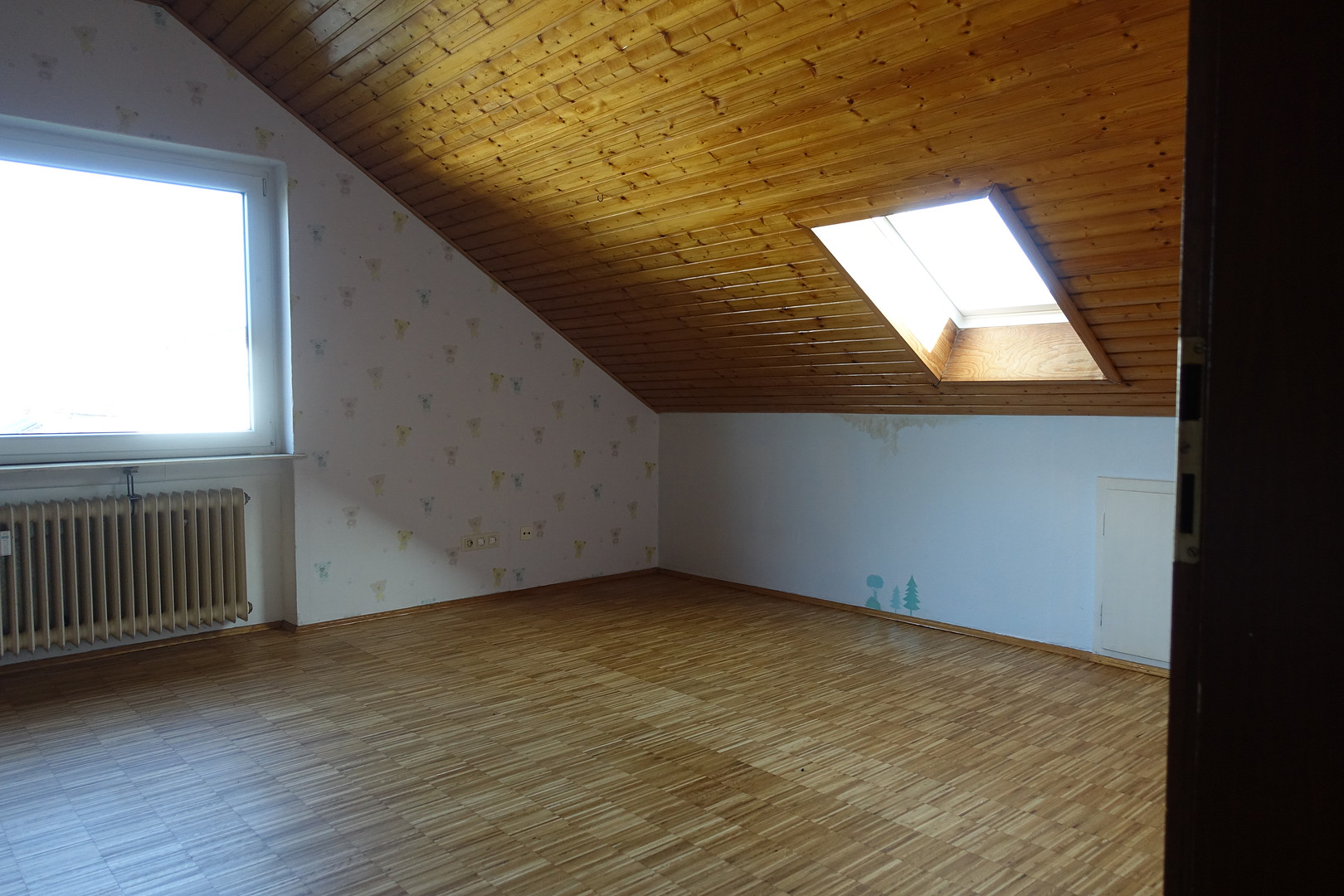 Einfamilienhaus mit Einliegerwohnung (eigener Eingang) ca. 250 m² Wohnfläche – Kiefernweg 1, 65510 Idstein – Vorschaubild 10