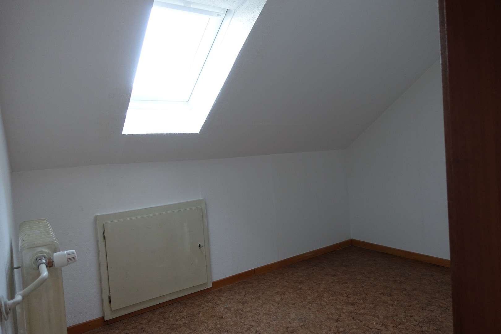 Einfamilienhaus mit Einliegerwohnung (eigener Eingang) ca. 250 m² Wohnfläche – Kiefernweg 1, 65510 Idstein – Vorschaubild 12