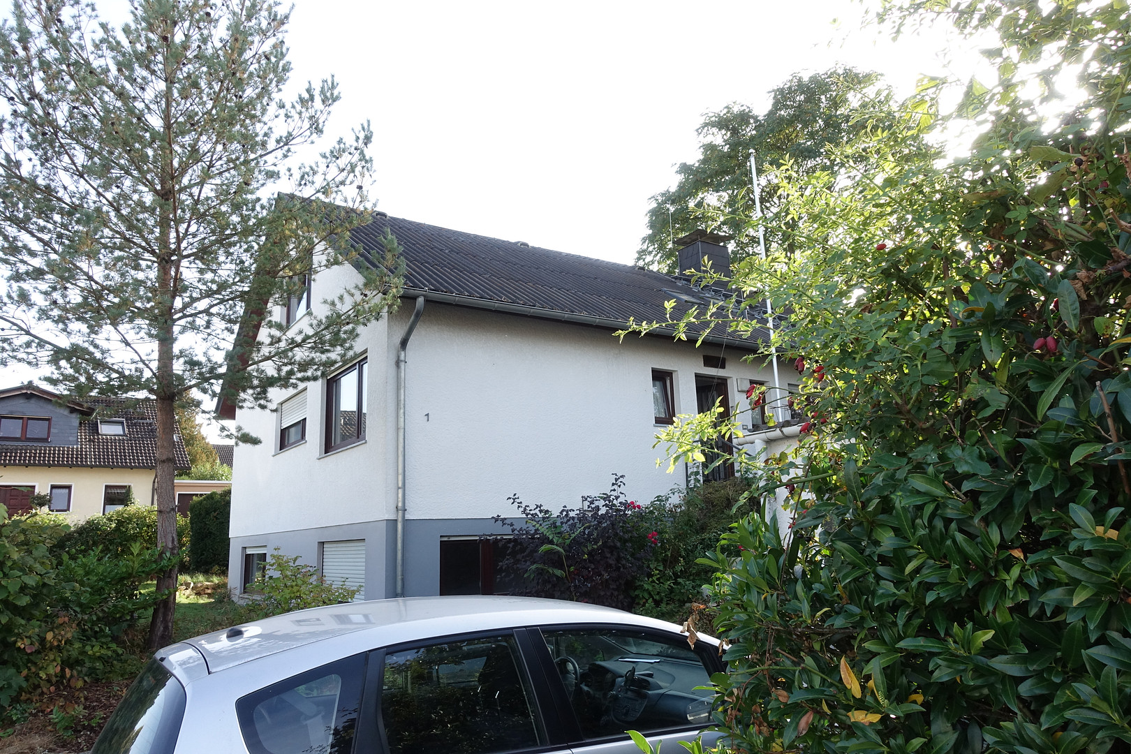 Einfamilienhaus mit Einliegerwohnung (eigener Eingang) ca. 250 m² Wohnfläche – Kiefernweg 1, 65510 Idstein – Vorschaubild 4