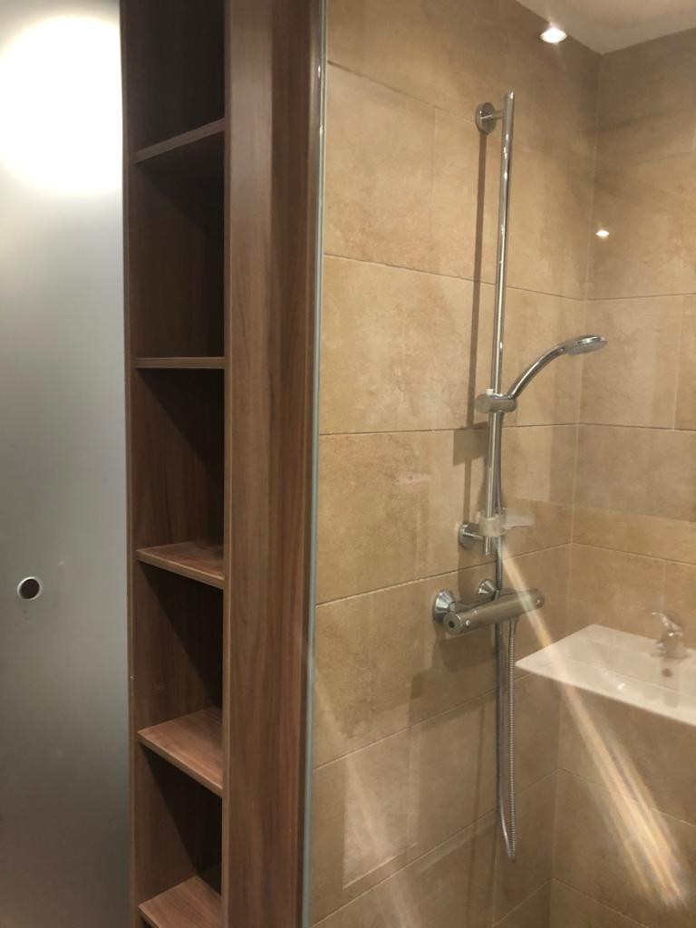 Großes Apartment, Möbiliert, im Zentrum Münchens ab 01.08.26 zu vermieten – Schillerstr.41, 80336 München(Ludwigsvorstadt) – Vorschaubild 10