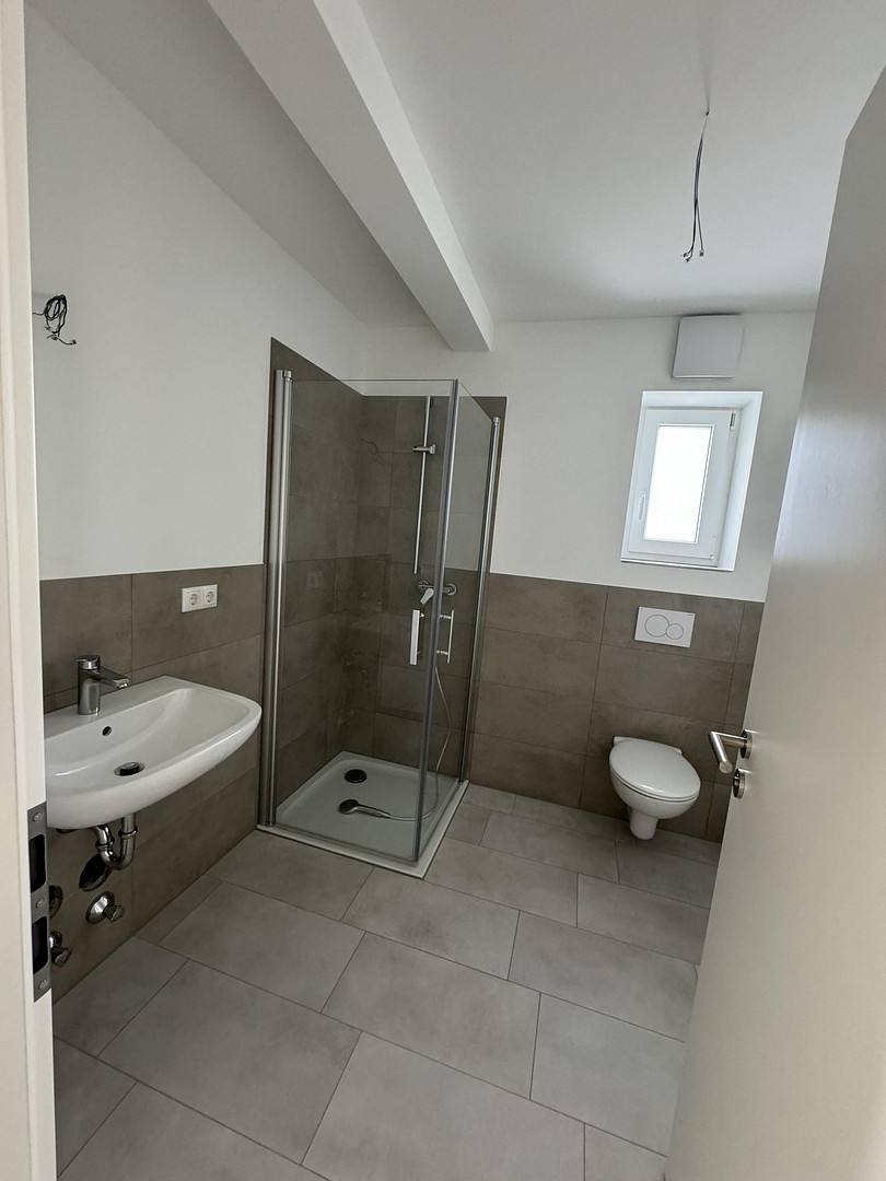 NEUBAU Effizienzhaus 40 - hochwertige 2-Zimmer Wohnung mit Balkon & Domblick in Regensburg-Steinweg – Alte Nürnberger Straße 57, 93059 Regensburg(Steinweg-Pfaffenstein) – Vorschaubild 5