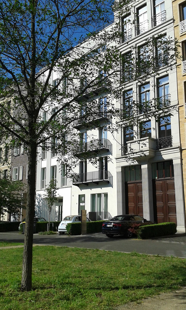EXKLUSIVE BELLE ETAGE*1a Geschäftswohnung*MITTEN IN MITTE*ruhig sonnig sicher – Caroline-von-Humboldt-Weg 12, 10117 Berlin(Mitte) – Vorschaubild 3