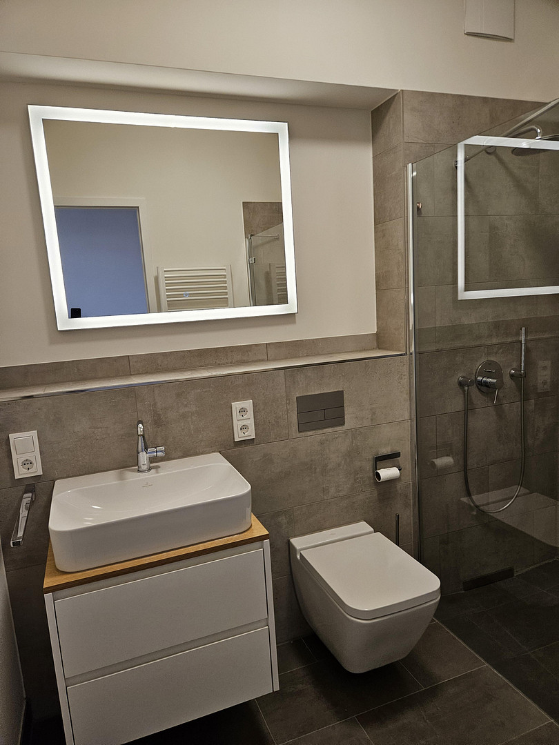 Traumhafte 4 Zimmer Wohnung mit direktem Spreeblick und Weitblick über die Stadt – Berlin(Charlottenburg) – Vorschaubild 9