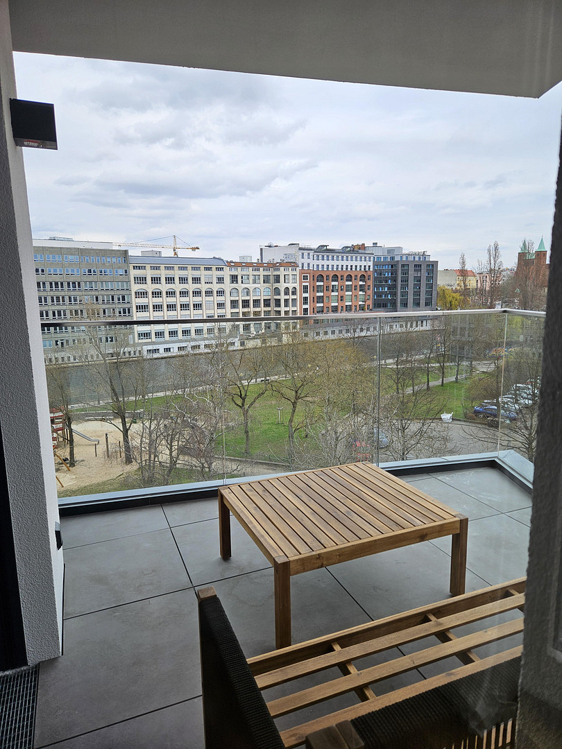 Traumhafte 4 Zimmer Wohnung mit direktem Spreeblick und Weitblick über die Stadt – Berlin(Charlottenburg) – Vorschaubild 15