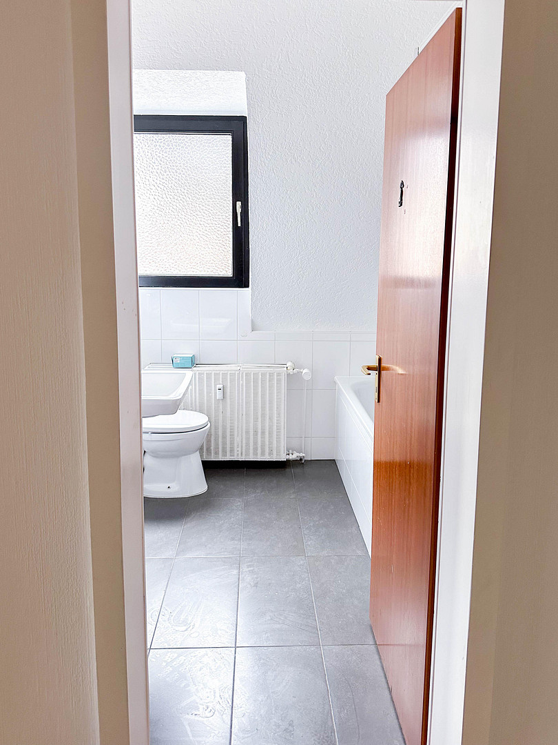 Großzügige Maisonette Wohnung WG geeignet – Freiheitstr. 18, 58119 Hagen Hohenlimburg(Hohenlimburg) – Vorschaubild 9
