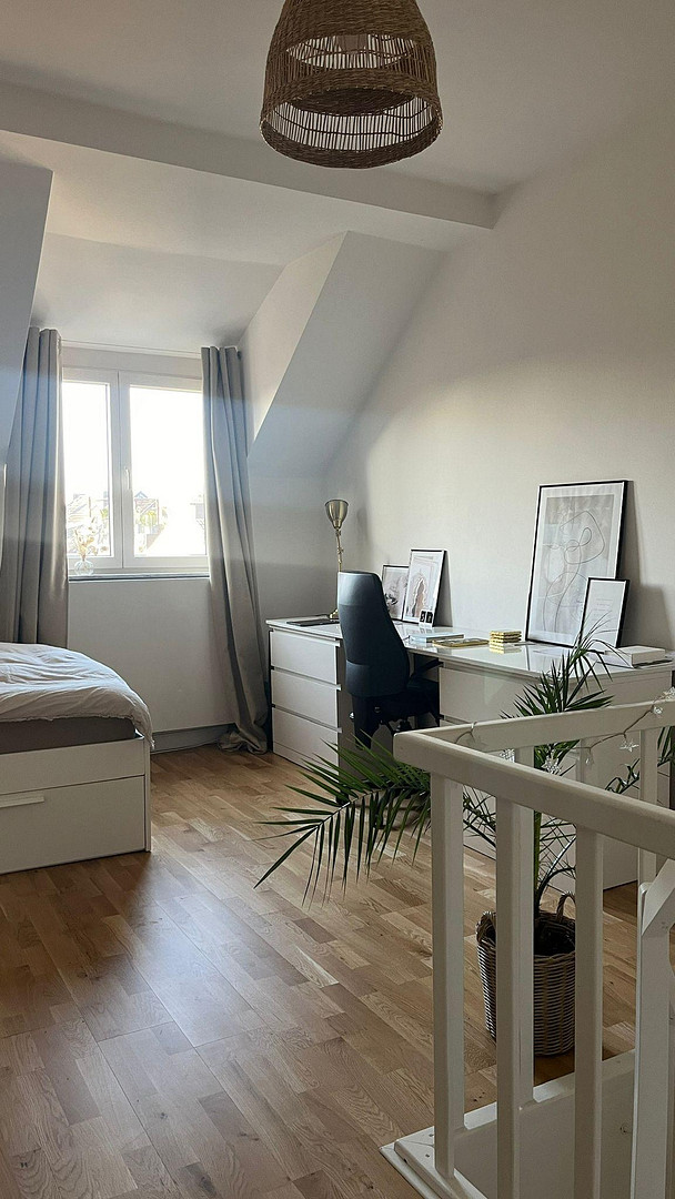 Sonnige Maisonette Wohnung - 2 Zimmer und Balkon – Foto 12