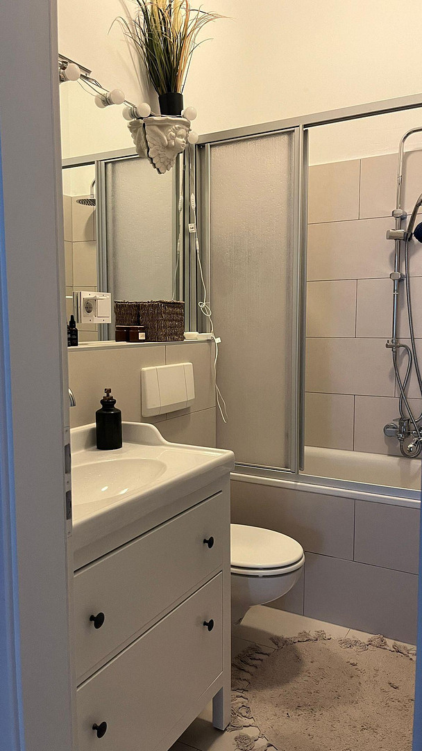 Sonnige Maisonette Wohnung - 2 Zimmer und Balkon – Foto 14