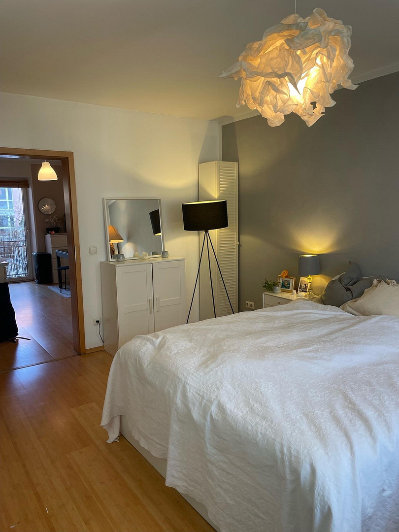 2,5 Zimmer hell, charmant, zentral mit  West-Südbalkon in München Laim – Fürstenriederstraße 8, 80687 München(Laim) – Vorschaubild 5