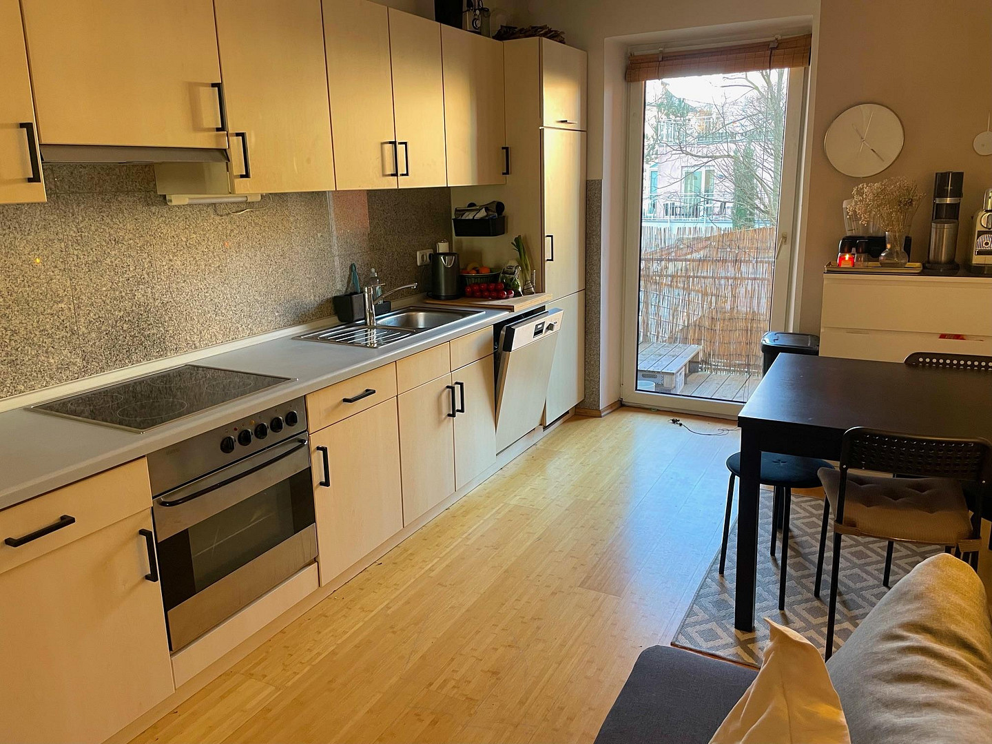 2,5 Zimmer hell, charmant, zentral mit West-Südbalkon in München Laim