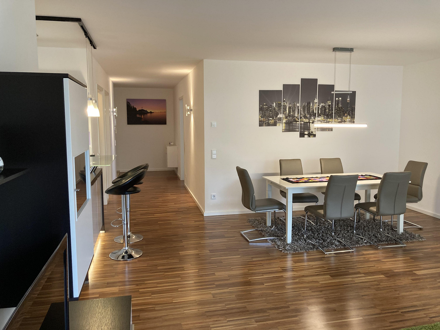 Living at the Reichswald- Stylish, fully – Erlangen – Vorschaubild 7