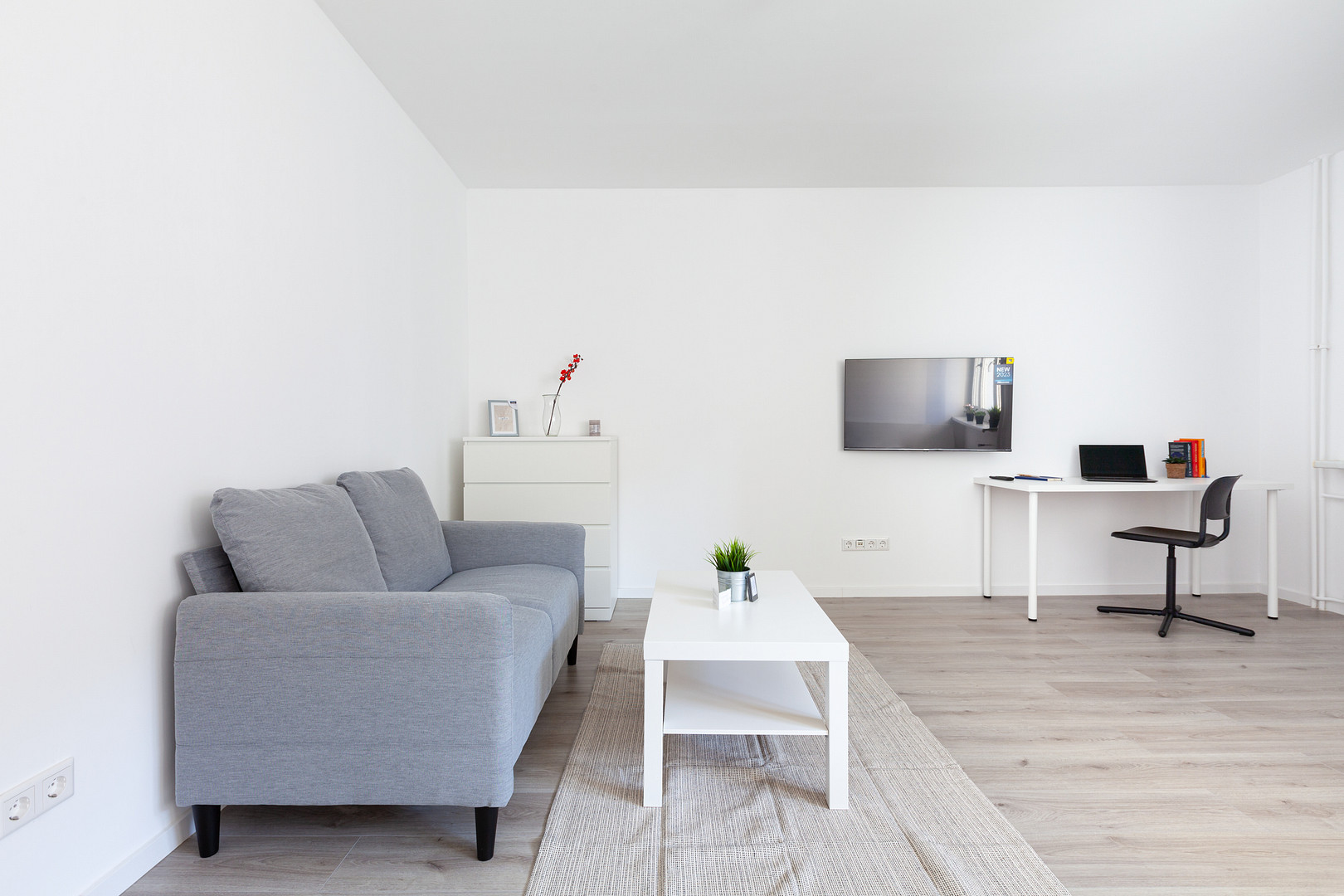 Möblierte 2-Zimmer-Wohnung in Kassel-Nord-Holland – saniert, mit Balkon und WG-geeignet – 34127 Kassel – Vorschaubild 2