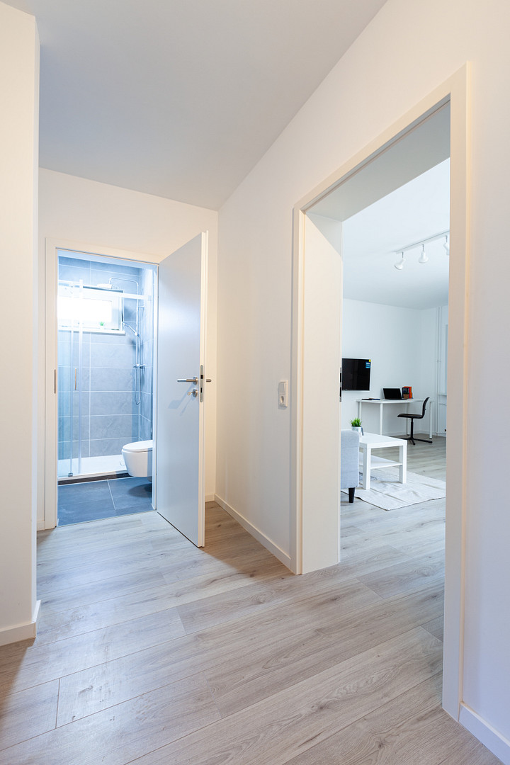 Möblierte 2-Zimmer-Wohnung in Kassel-Nord-Holland – saniert, mit Balkon und WG-geeignet – 34127 Kassel – Vorschaubild 5