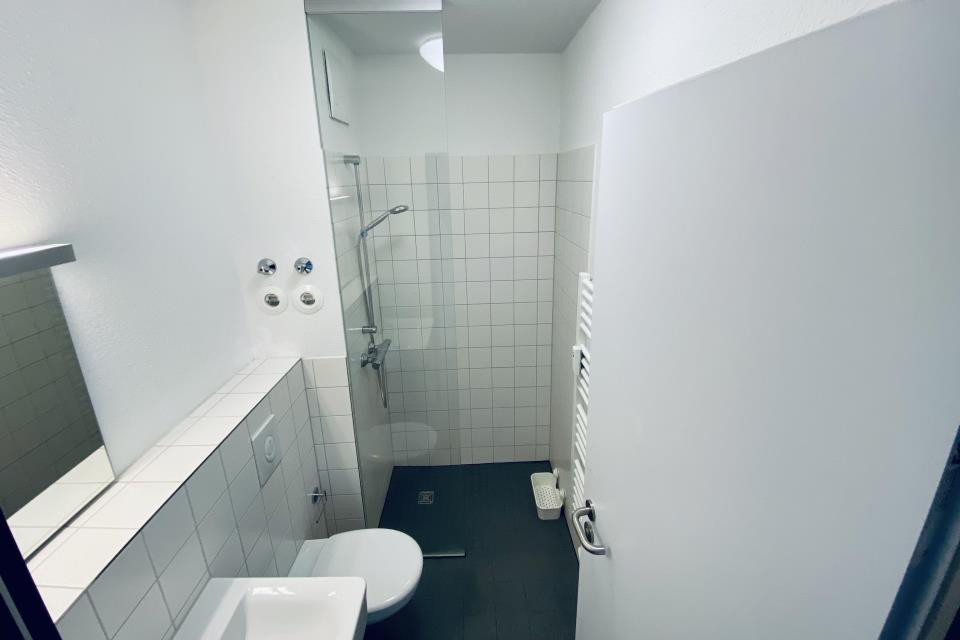Exklusive möblierte 1-Zimmer Wohnung direkt in der Innenstadt – Wilhelmstraße 74, 38100 Braunschweig – Vorschaubild 4