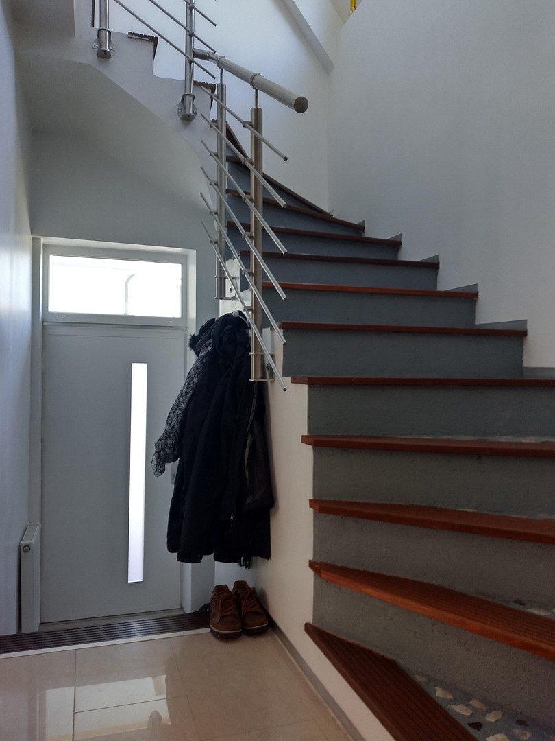 freistehendes Einfamilienhaus mit Einliegerwohnung, saniert und voll möbliert – 56075 Koblenz – Vorschaubild 19