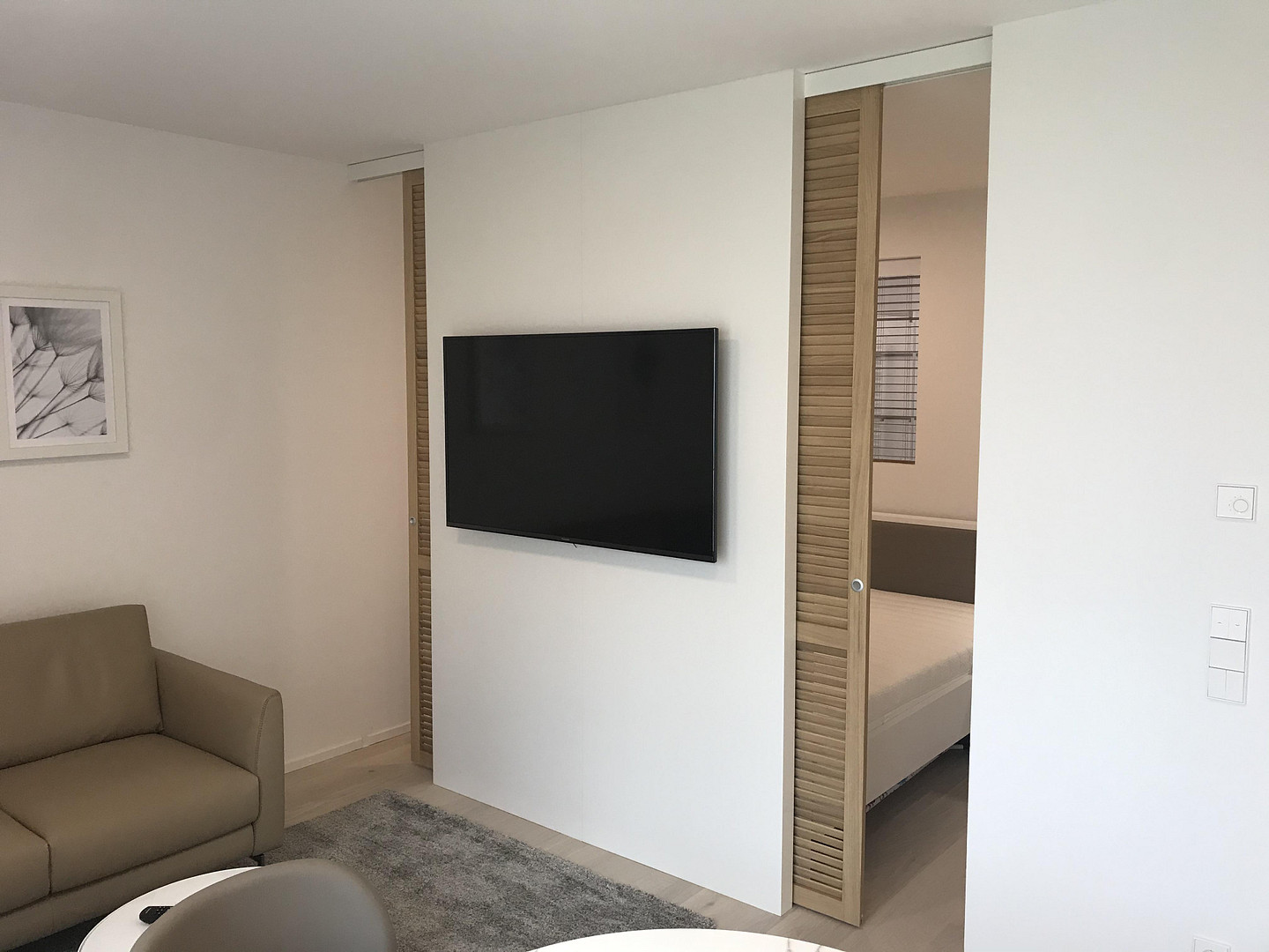 helle Wohnung mit Süd/West-Ausrichtung, möbliert u. voll ausgestattet von Privat – München(Au) – Vorschaubild 10