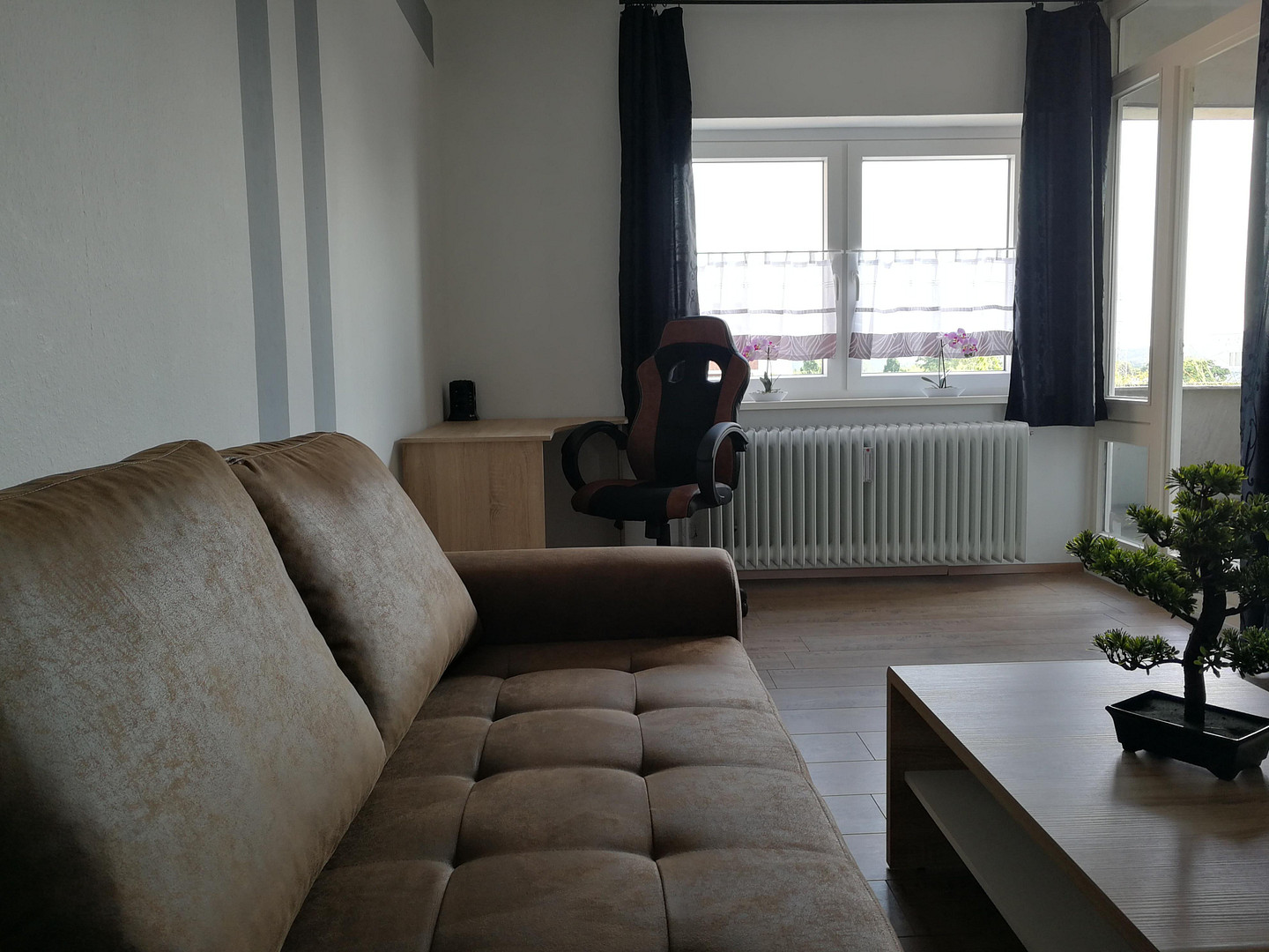 SCHÖNE 1,5 ZKB WOHNUNG MIT EINBAUKÜCHE UND BALKON IN EINEM GEPFLEGTEN HAUS – Dresdener Ring 11, 38444 Wolfsburg – Vorschaubild 7