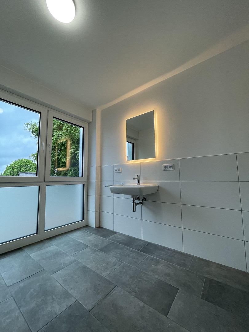 Neubau Reihenhaus ca. 104 m² inkl. Küche & Carport im Deegfeld mit Garten – Nordhorn – Vorschaubild 9