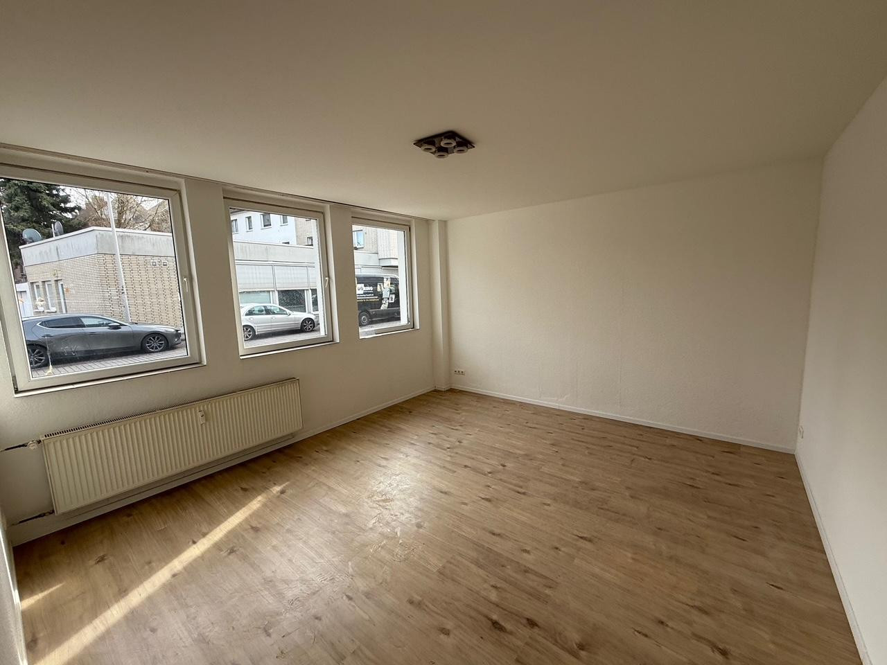 Provisionsfreies Wohn- und Geschäftshaus in Toplage Giesenkirchen – Direkt vom Eigentümer – Konstantinplatz.5, 41238 Nordrhein-Westfalen - Mönchengladbach(Giesenkirchen) – Vorschaubild 39