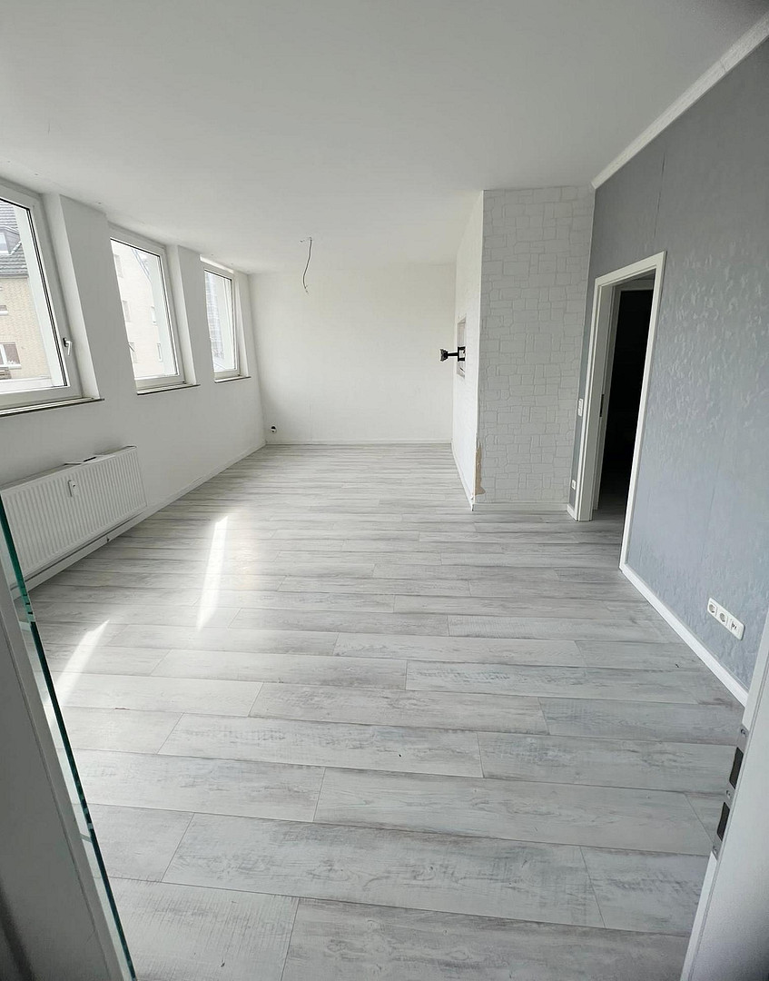 Provisionsfreies Wohn- und Geschäftshaus in Toplage Giesenkirchen – Direkt vom Eigentümer – Konstantinplatz.5, 41238 Nordrhein-Westfalen - Mönchengladbach(Giesenkirchen) – Vorschaubild 32