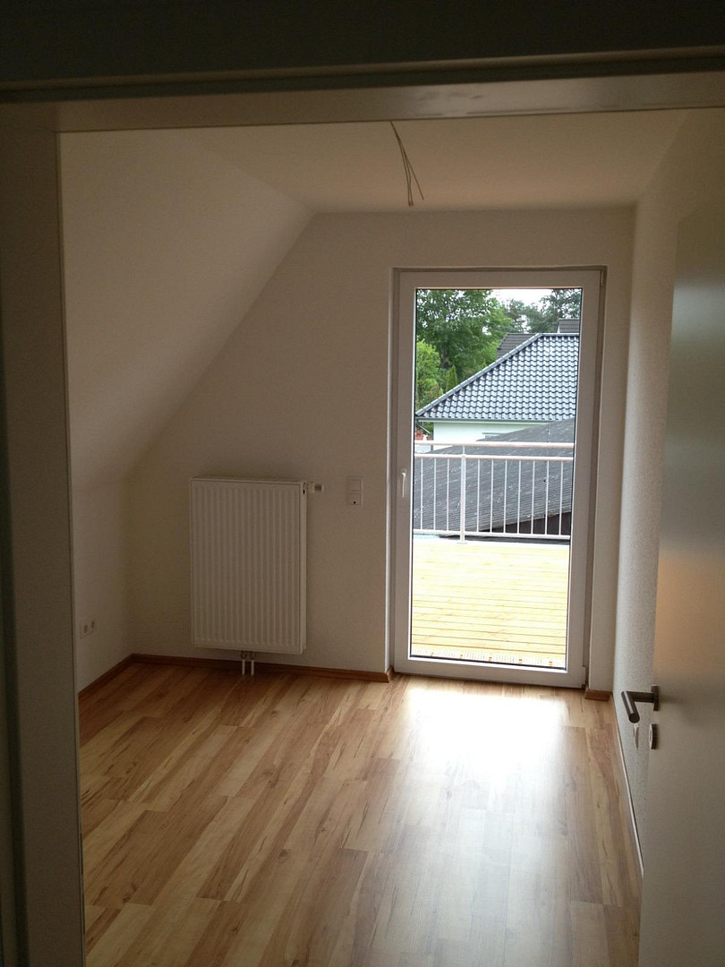 Ab 1.6.26: 70m² Wohnung mit Dachterrasse zentral in Sottrum, PKW-Stellplatz – Lindenstraße, 27367 Sottrum – Vorschaubild 3