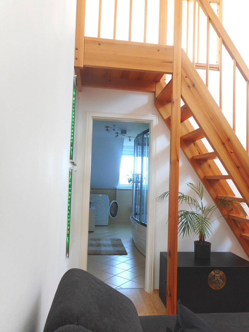 Helle voll möblierte Maisonette-Wohnung auf 2 Ebenen in ruhiger Lage in Hamburg-Eidelstedt – Pflugacker 17 b, 22523 Hamburg(Eidelstedt) – Vorschaubild 26