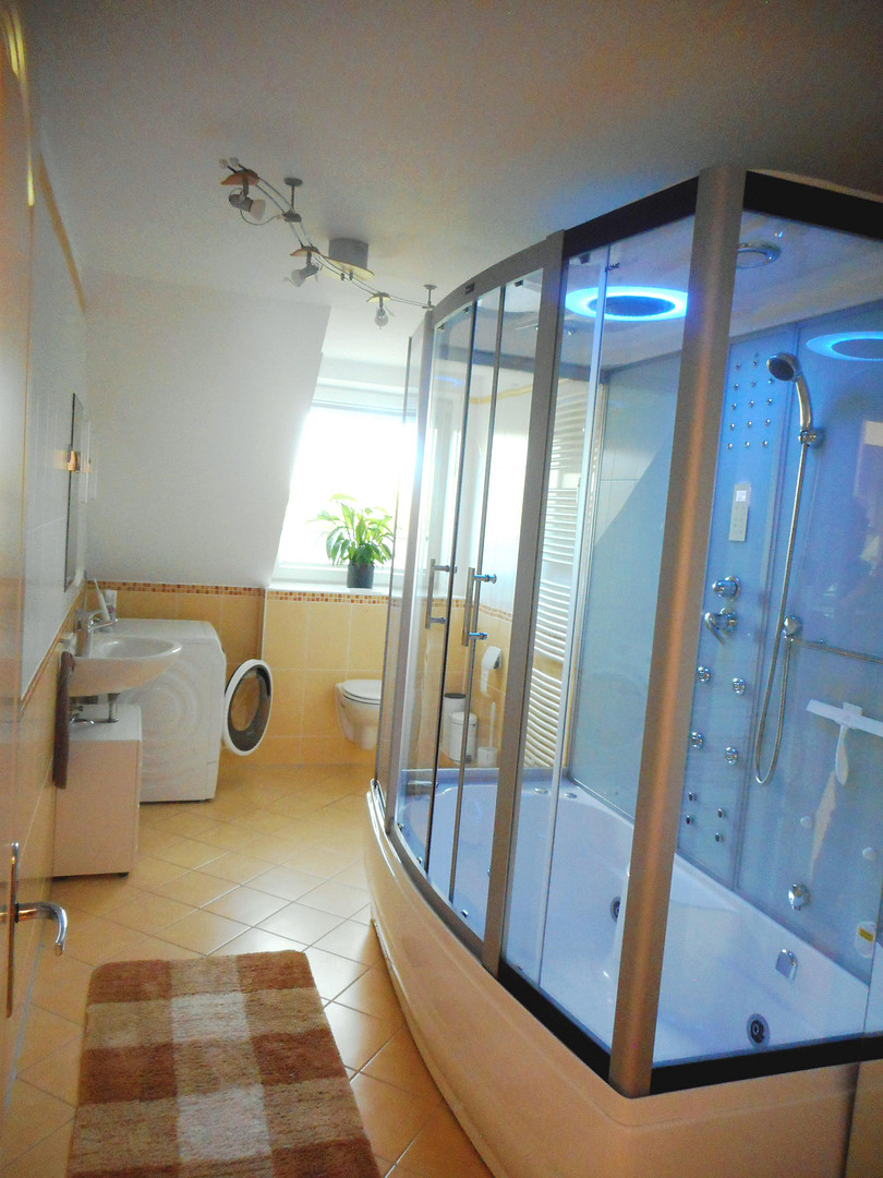 Helle voll möblierte Maisonette-Wohnung auf 2 Ebenen in ruhiger Lage in Hamburg-Eidelstedt – Pflugacker 17 b, 22523 Hamburg(Eidelstedt) – Vorschaubild 28