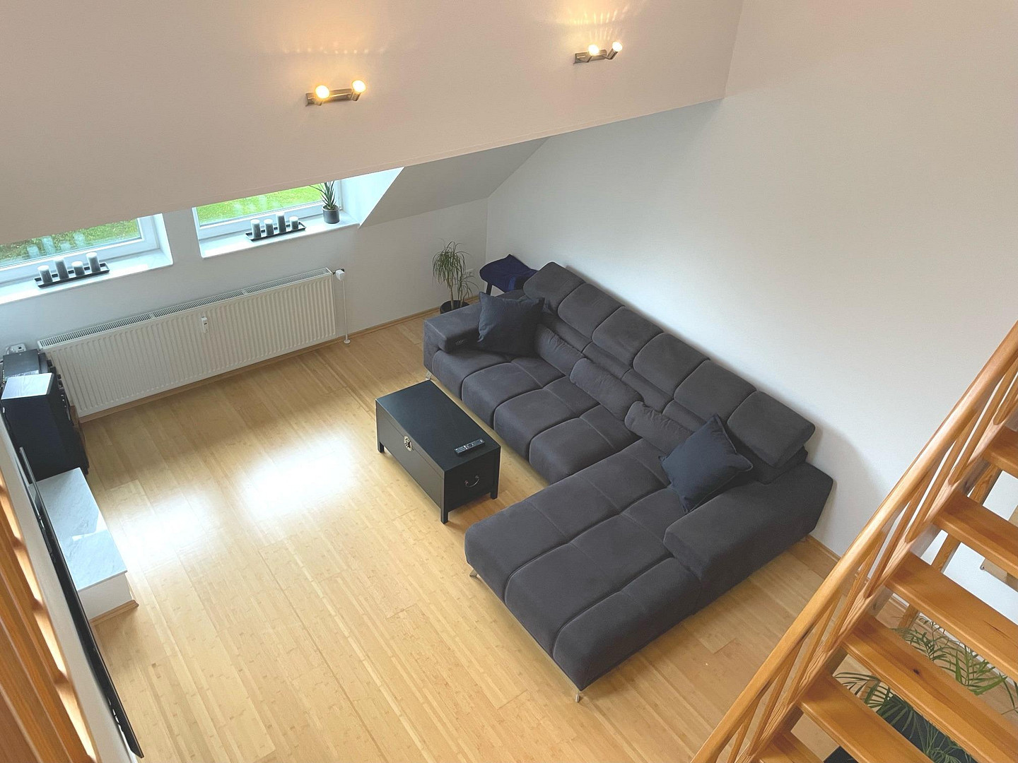 Helle voll möblierte Maisonette-Wohnung auf 2 Ebenen in ruhiger Lage in Hamburg-Eidelstedt – Pflugacker 17 b, 22523 Hamburg(Eidelstedt) – Vorschaubild 7