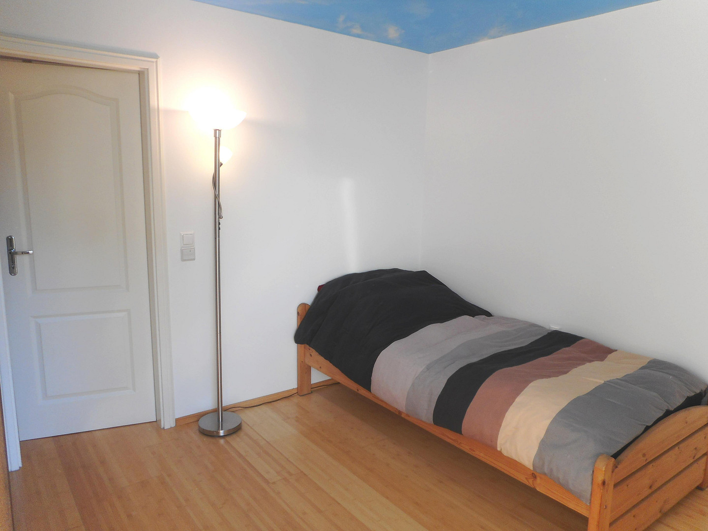 Helle voll möblierte Maisonette-Wohnung auf 2 Ebenen in ruhiger Lage in Hamburg-Eidelstedt – Pflugacker 17 b, 22523 Hamburg(Eidelstedt) – Vorschaubild 33