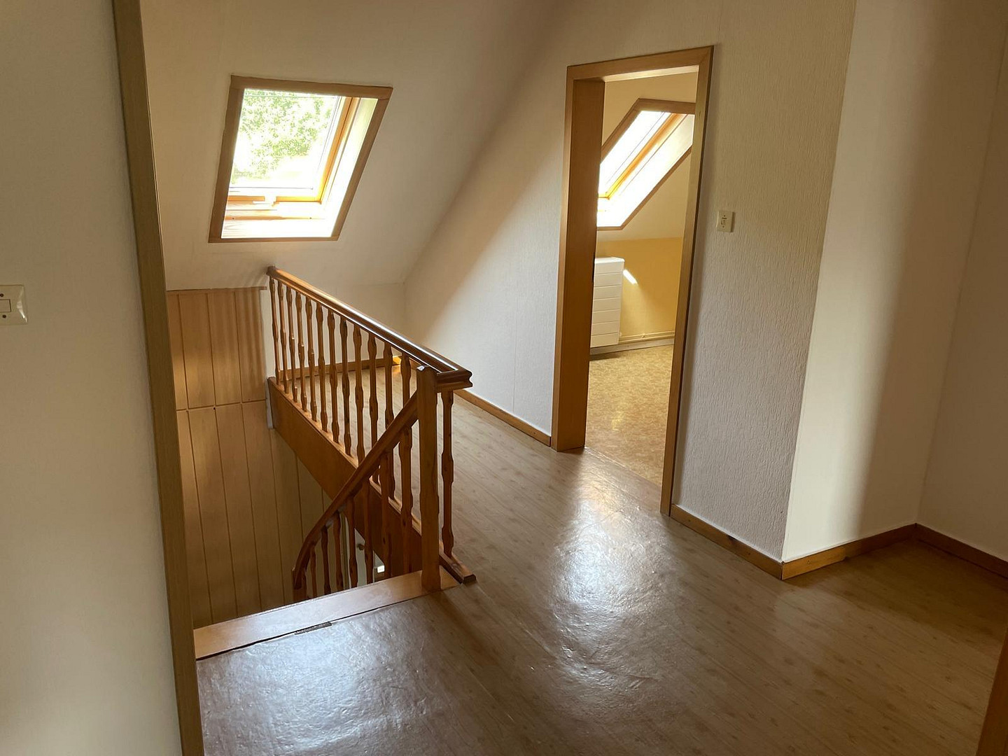 Charmantes 7-Zimmer-Einfamilienhaus mit Terrasse und Garten zu vermieten – 36419 Buttlar(Wenigentaft) – Vorschaubild 9