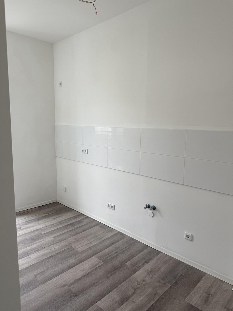 Moderne 2-Zimmer Wohnung im kernsanierten Mehrfamilienhaus – Zoppoter Straße 10, 27576 Bremerhaven(Klushof) – Vorschaubild 5