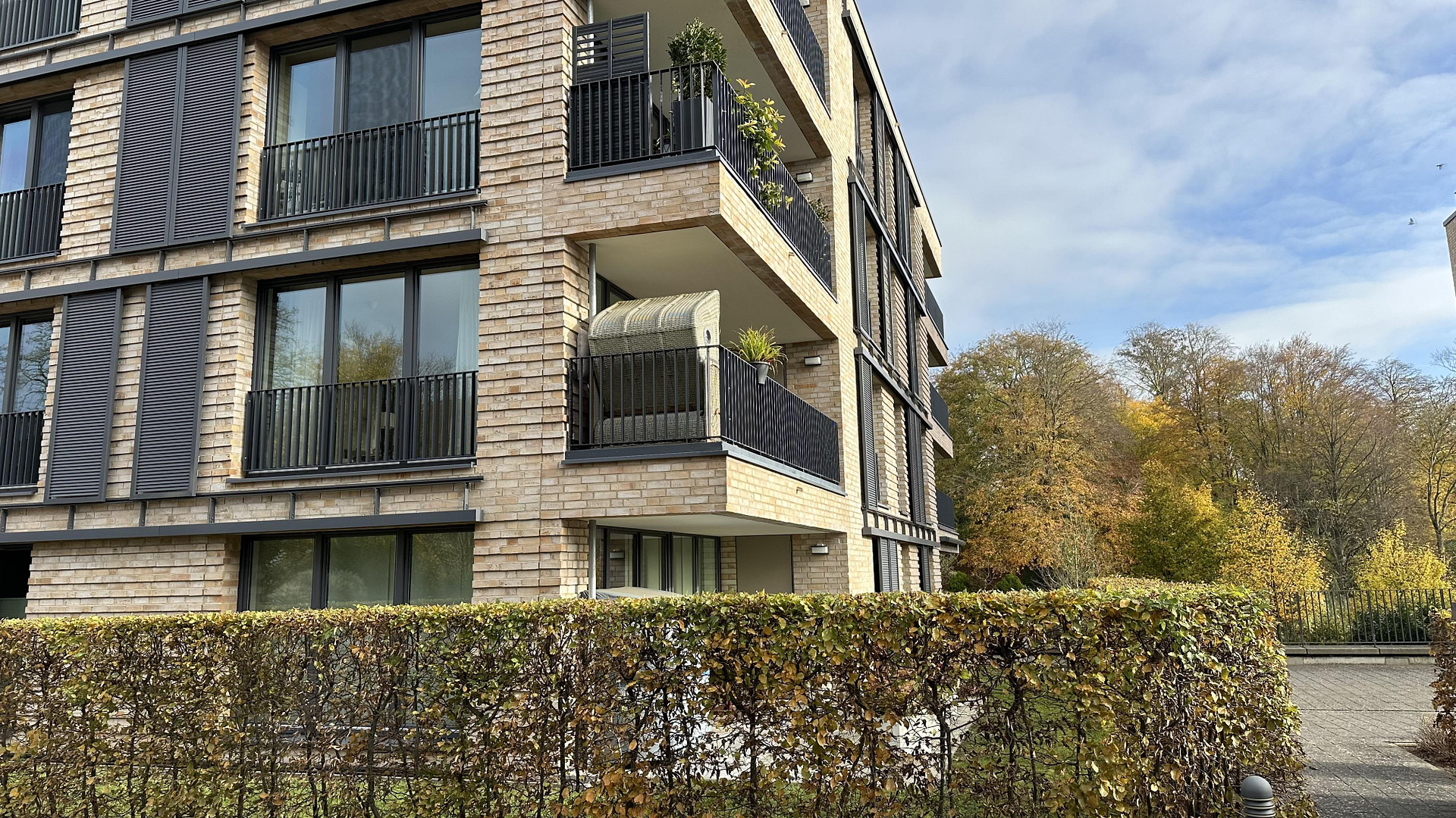 Exklusive 4-Zimmer Wohnung am Wallufer in Lübeck inkl. Tiefgaragenstellplatz zu verkaufen – Lübeck(Sankt Lorenz Süd) – Vorschaubild 36