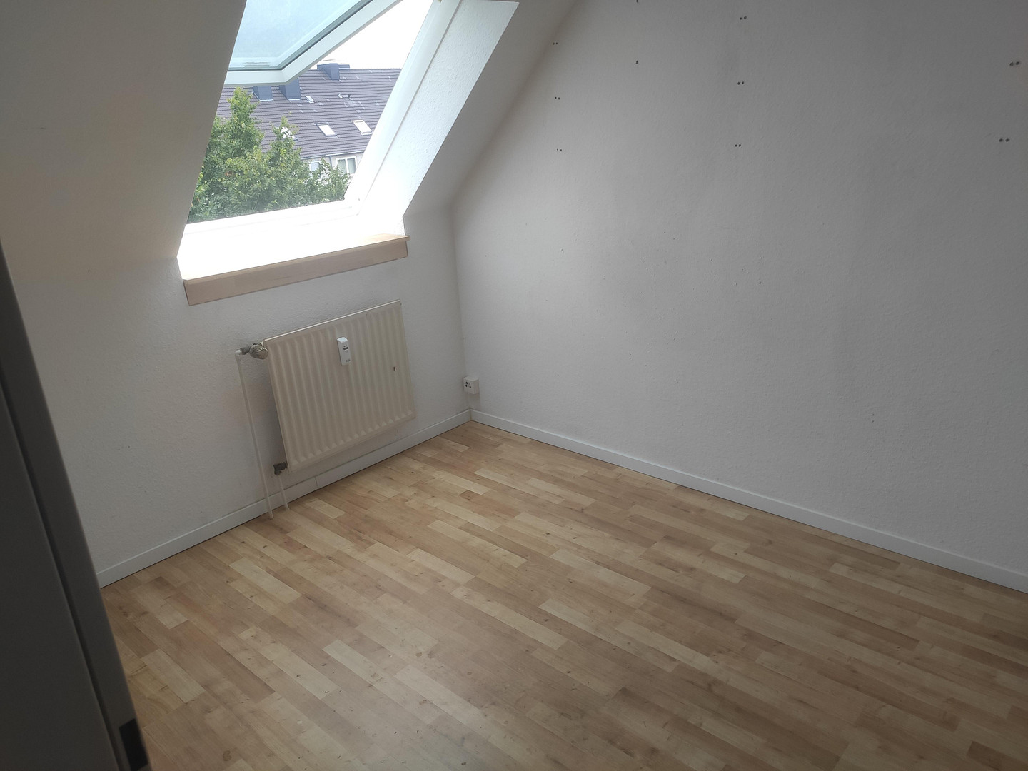 Zentrale aber ruhige 3-Zimmer Wohnung mit Einbauküche & Dachterrasse! – Peliserkerstraße 51, 52068 Aachen – Vorschaubild 5