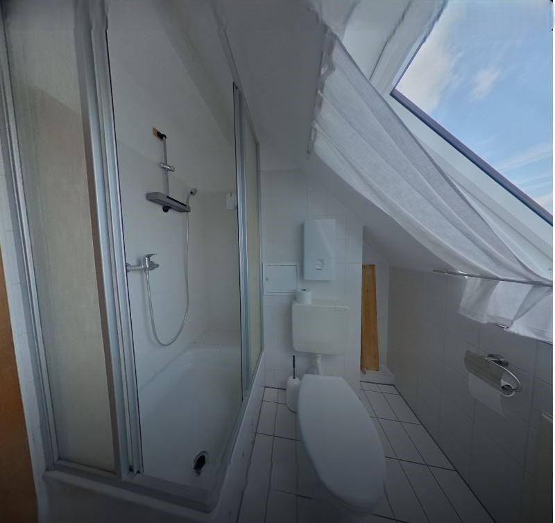 Zentrale aber ruhige 3-Zimmer Wohnung mit Einbauküche & Dachterrasse! – Peliserkerstraße 51, 52068 Aachen – Vorschaubild 9