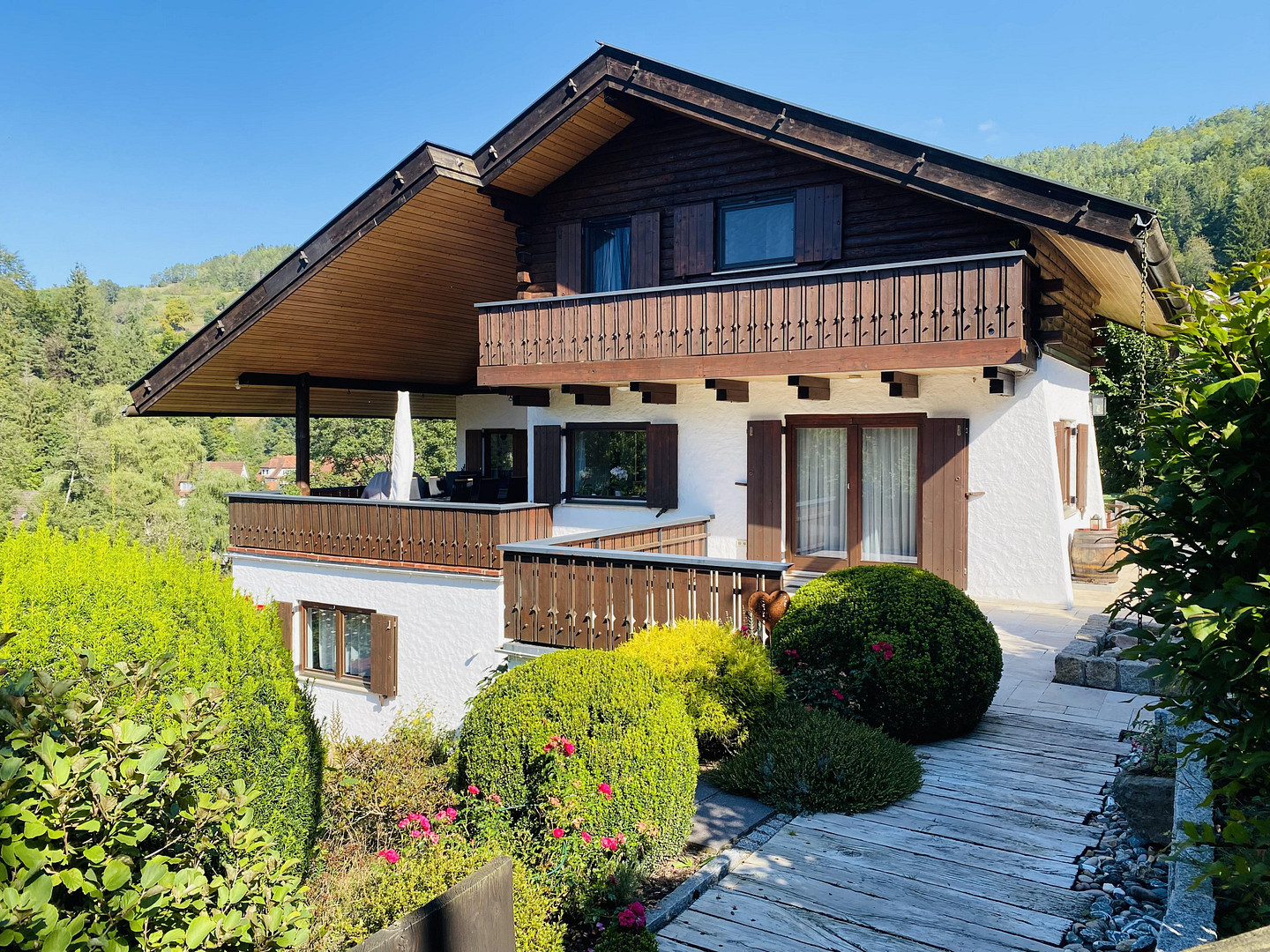 Außergewöhnliches Einfamilienhaus in wunderschöner Aussichtslage *provisionsfrei* – Wildberg – Vorschaubild 6