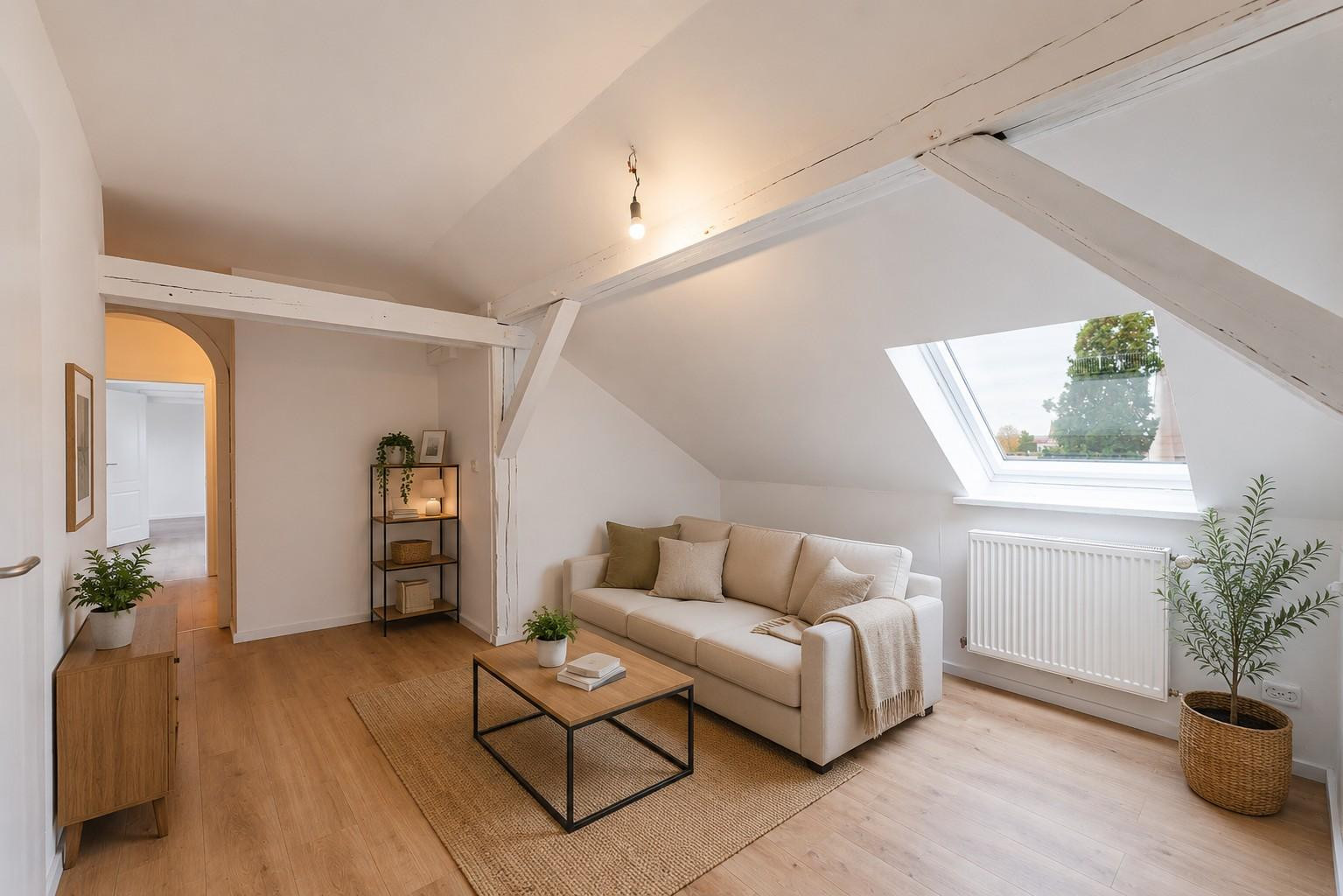 Wunderschöne 3 Zi Dachgeschoss Wohnung mit Balkon und Küche – Konradstr., 90429 Nürnberg(Muggenhof) – Vorschaubild 3