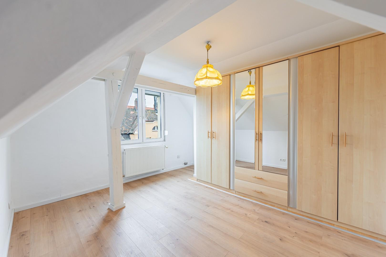 Wunderschöne 3 Zi Dachgeschoss Wohnung mit Balkon und Küche – Konradstr., 90429 Nürnberg(Muggenhof) – Vorschaubild 13