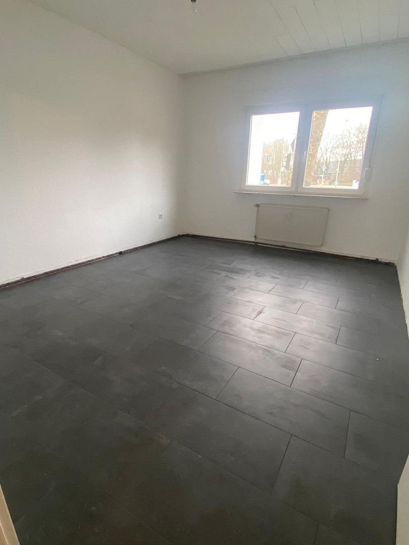 Schöne 3,5 Zimmer Erdgeschoss Wohnung in Gelsenkirchen Buer mit Terrasse,  Garten, – Dorstener Straße 33, 45894 Gelsenkirchen(Buer-Mitte) – Vorschaubild 11