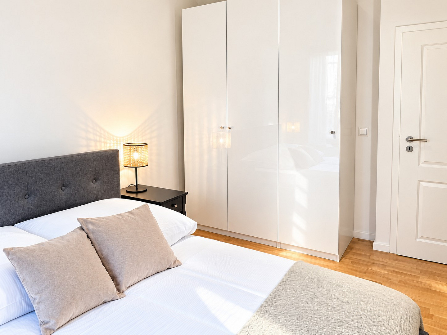 Bestlage Mitte- 2,5 Zimmer Wohnung mit Balkon – Foto 8